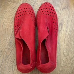 Fabulous Red Arche Suede French Flat Shoes Size 41